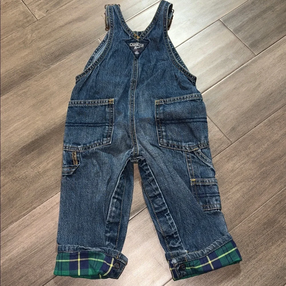 Osh Kosh B’gosh youth overalls SZ 12M